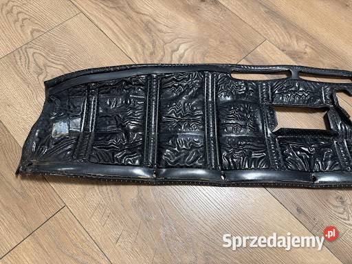 Tapicerka deski rozdzielczej Fiat 126 p Elegant Rok produkcji 1998