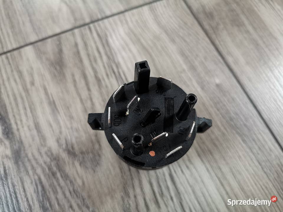 AUDI KOSTKA STACYJKI 4A0905849C 4A0905849A 80 A6 kujawsko-pomorskie Trzeciewiec sprzedam
