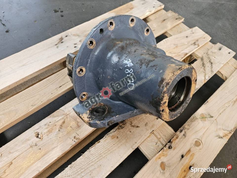 Obudowa dyferencjału FWD Ford 8770 8670 8870 Byków sprzedam