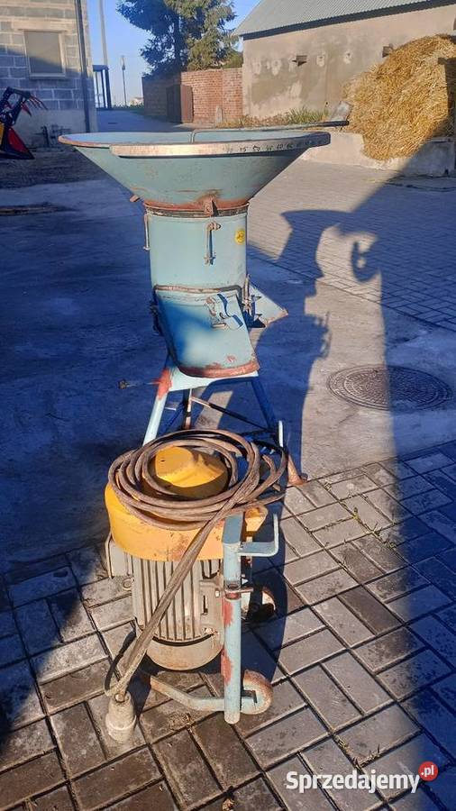 Śrutownik bąk Pozostałe Kępno