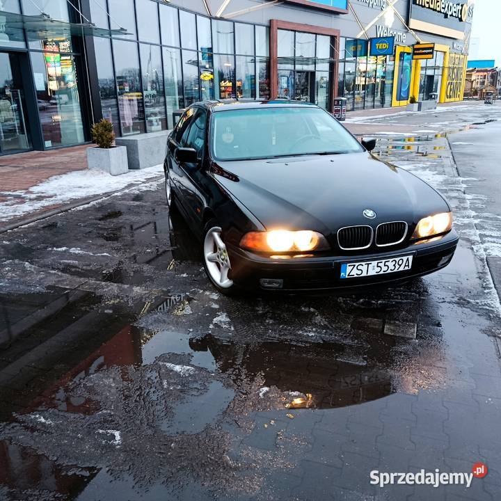 BMW 520 E39 1998 czarny Stargard