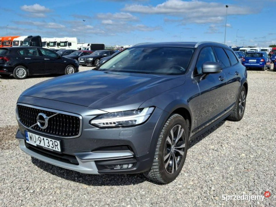 Volvo V90 Komorniki