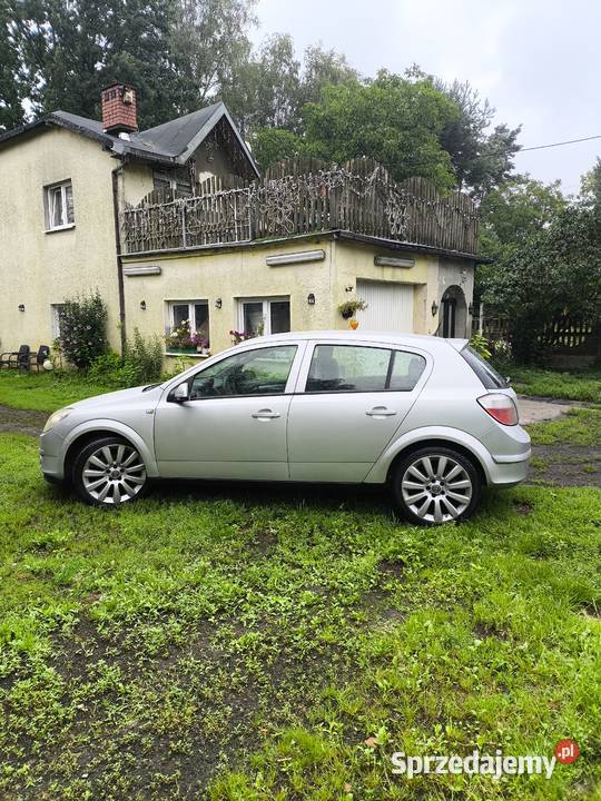 Opel astra h 13 nowe kompsprzeglo nowa skrzynia Brwinów