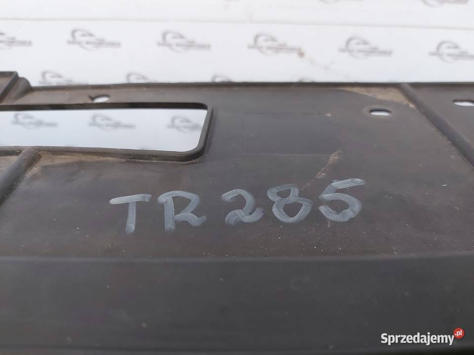 RENAULT SCENIC III zderzak przód osobowe Kielce