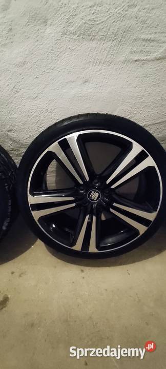 Felgi aluminiowe 19 z Seata Leona III Cupra