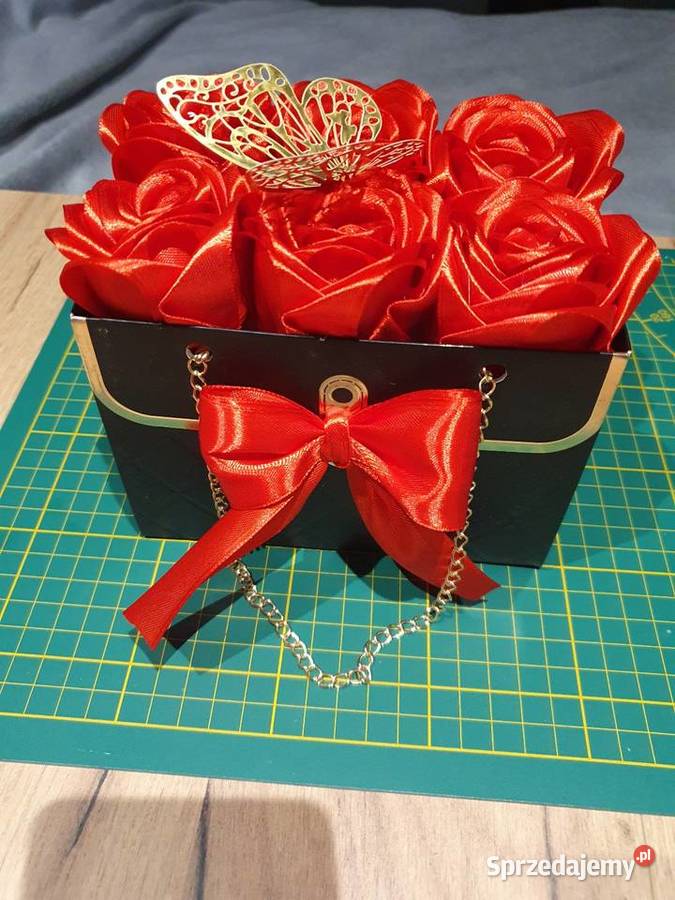 Flowerbox róże ze wstążki Radom sprzedam