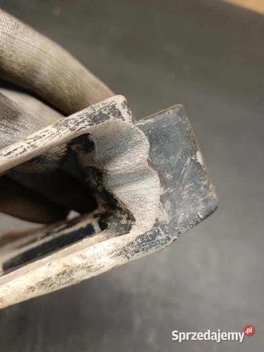 Prowadnica łańcucha dolna ślizg napęd części Gołaczewy sprzedam