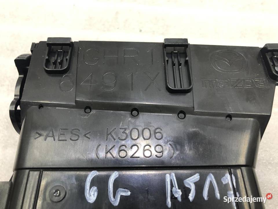 KRATKA NAWIEWU ŚRODKOWA GHR16491X MAZDA 6 GJ III