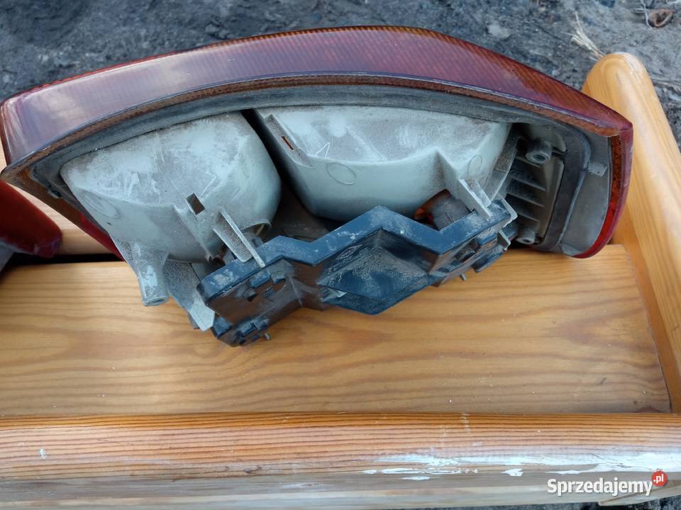 Lampy tylne Opel Astra F hachback Rok produkcji 1996 kujawsko-pomorskie Posługowo sprzedam