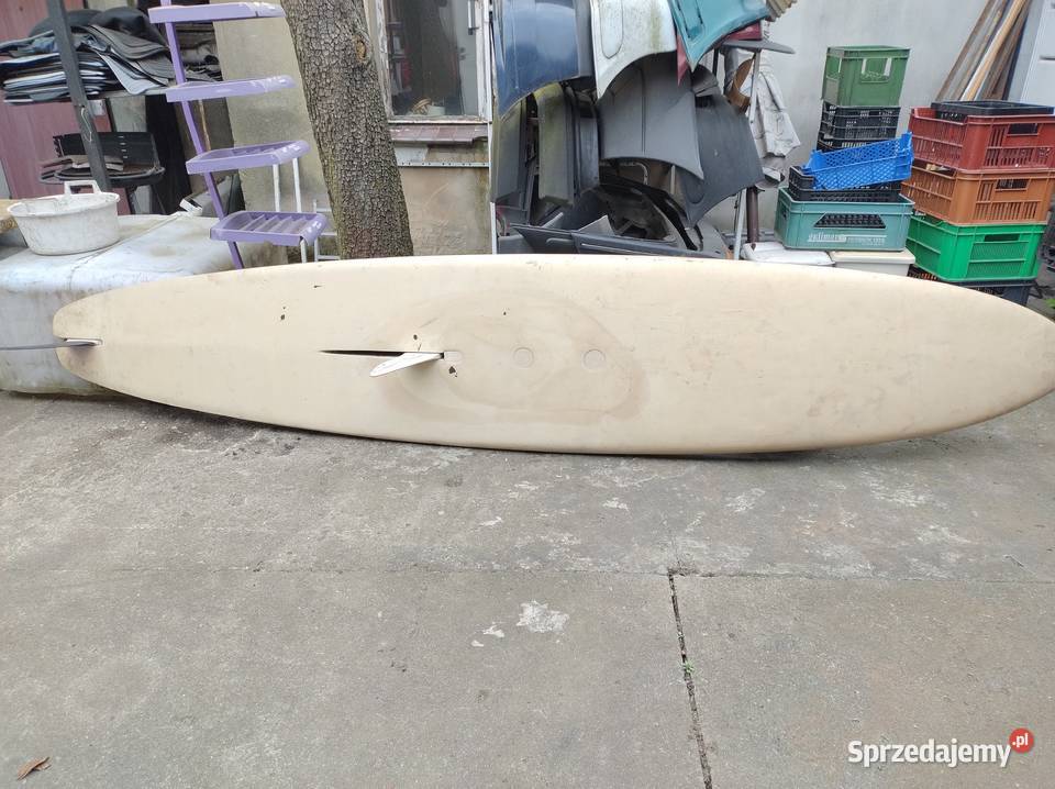 Deska windsurfingowa z żaglem nie zatapialna