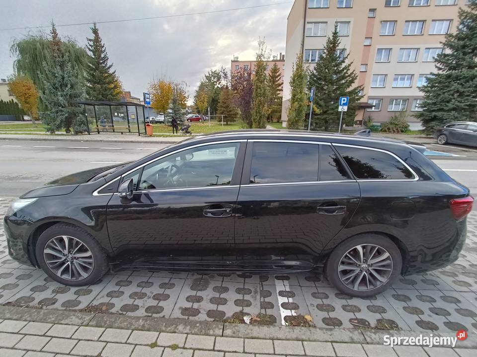 Toyota Avensis Combi 2017 18 l 147 Benzyna Gaz Kolbuszowa