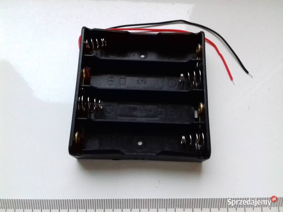 Koszyk na akumulatory 4x18650 z kablami Bydgoszcz