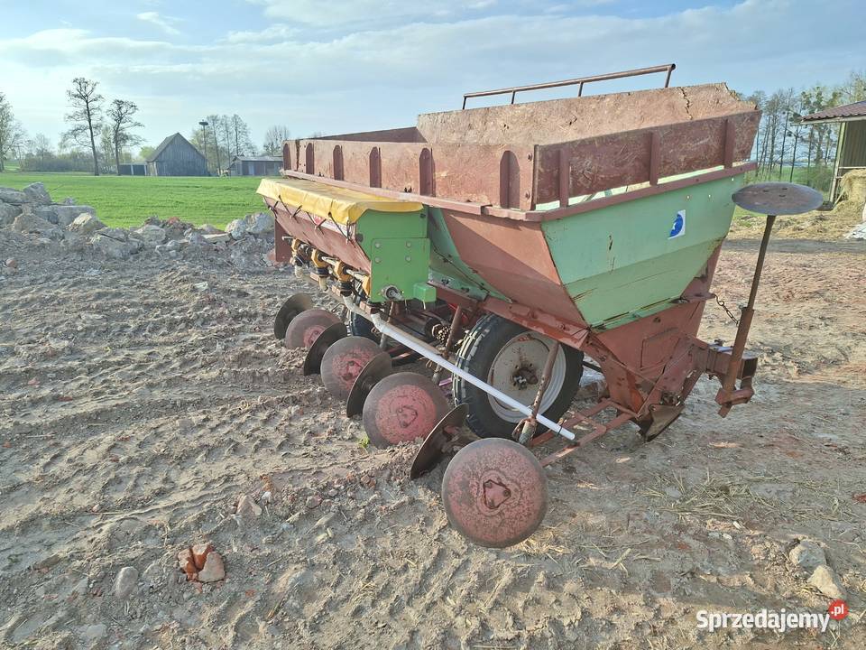 Sadzarka remprodex z podsiewaczem nawozu nieuszkodzony wielkopolskie Słupca