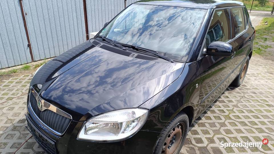 Skoda fabia 12 MPI stary silniczek klima nieuszkodzony