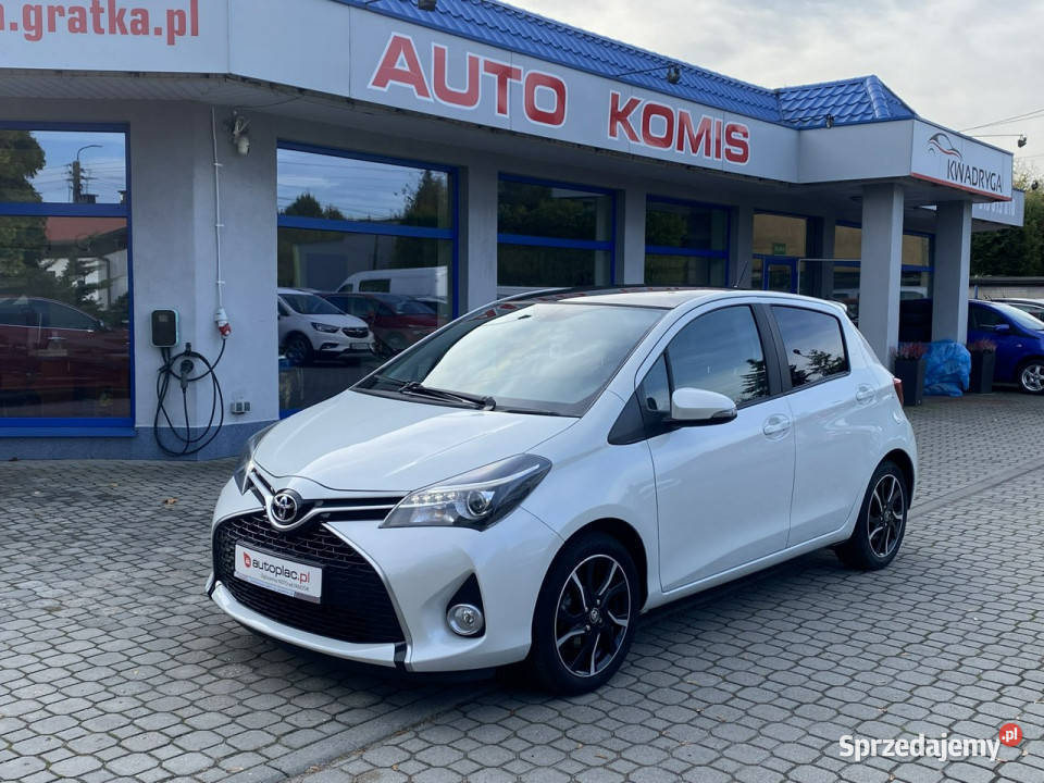 Toyota Yaris 13 99KMBiała elektryczne lusterka śląskie Tarnowskie Góry