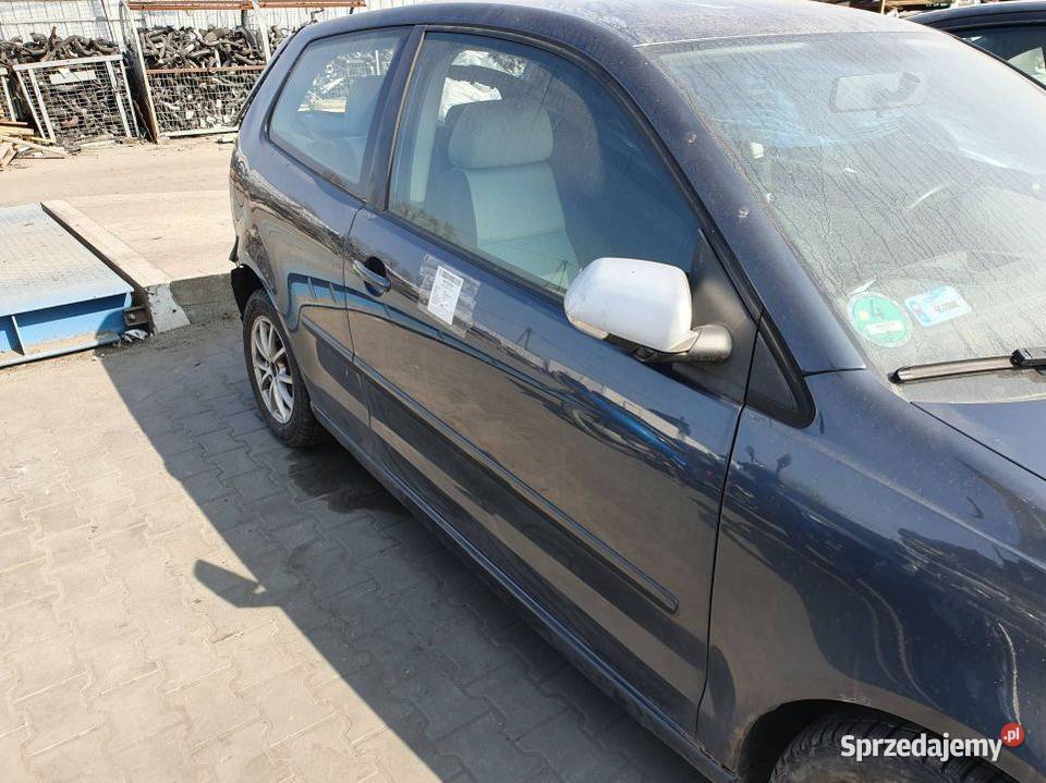 DRZWI PRAWE PRZÓD VOLKSWAGEN POLO 6N LC7V Lipno