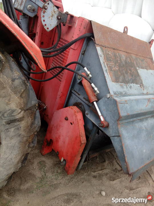 Wycinak do Kukurydzy Paszowóz na Podnośnik sprzedam
