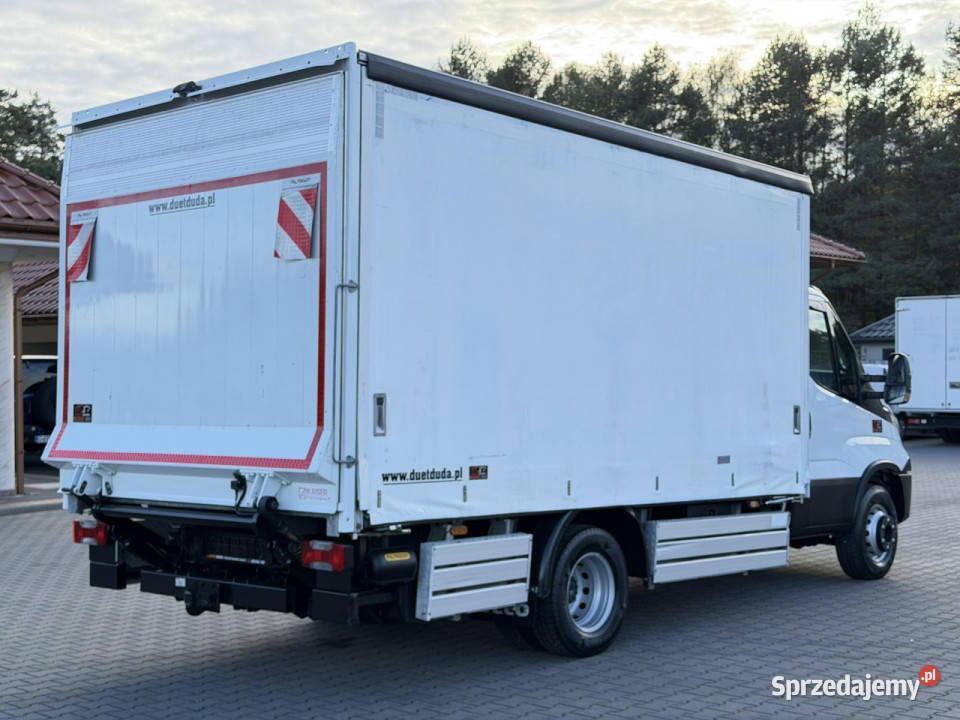 Iveco Daily 70C18 V H Firana Winda 1000 8Palet ESP Widełki