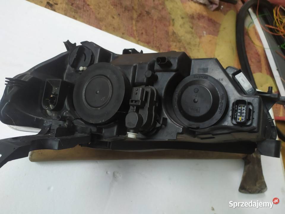 Citroen Celyse reflektor prawy Częstochowa