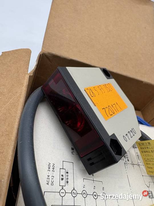 Omron E3JKDS30M1 Czujnik fotoelektryczny sprzedam