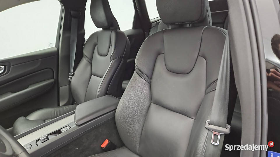 Volvo XC 60 B4 B Plus Bright aut Z Polskiego 1969cm3 Warszawa