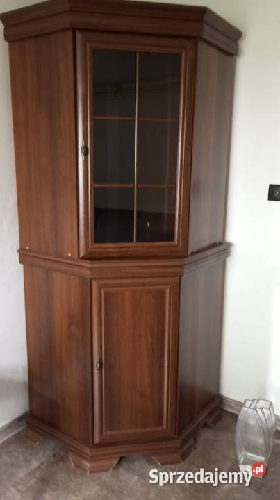 Witryna narożna w stanie 195cm Jasło
