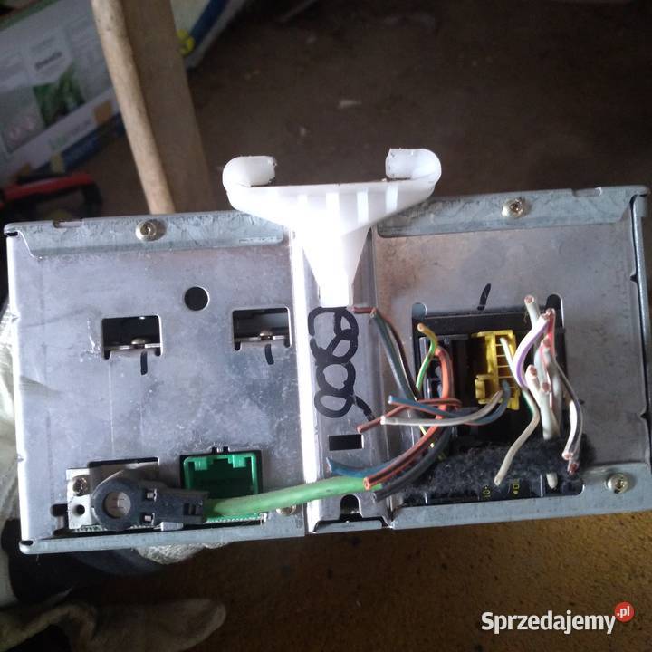 radio samochodowe do Forda Mondeo MK2 Biszcza
