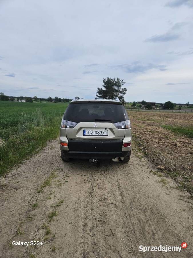 Mitsubishi outlander 2