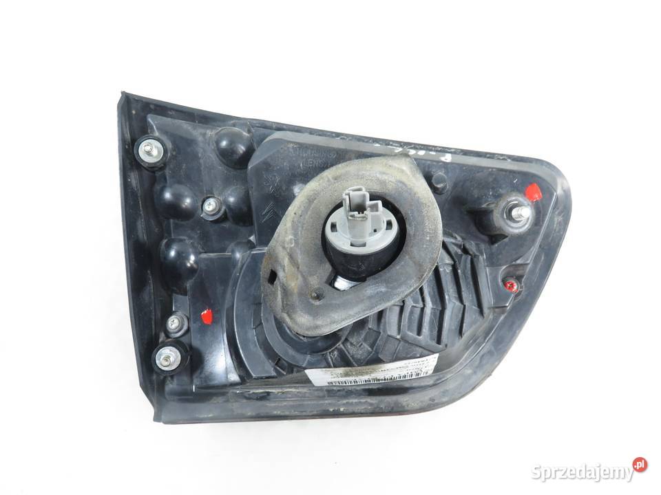 LAMPA PRAWA TYLNA KLAPA CITROEN CCROSSER