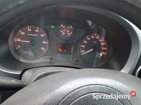 Citroen Berlingo 16 HDI 2008 srebrny stan Boćki