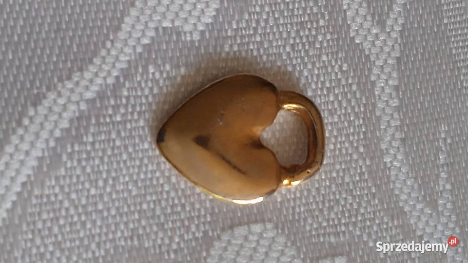 MINIATUROWE SERDUSZKO ZŁOCONE PRZEWIESZKA Ozdoby sprzedam