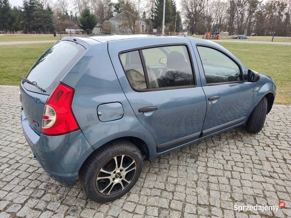 Dacia Sandero 14 75 B 2009 EKONOMICZNE auto na Dorohusk