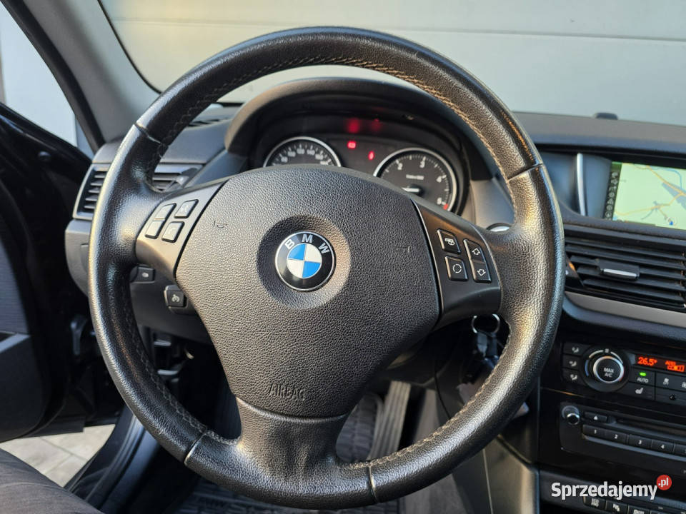 BMW X1 zarejestrowana niski przebieg gwarancja podgrzewane fotele Czarnków