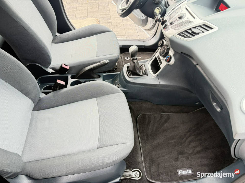 Ford Fiesta 14 Niski oryginalny przebieg Mk7 nieuszkodzony Poznań