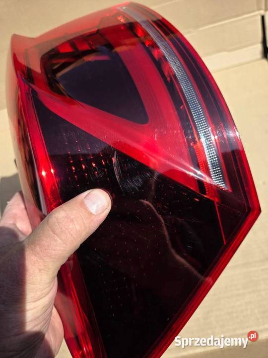 Lampa lewa lewy tył tylna VW TRoc Lift