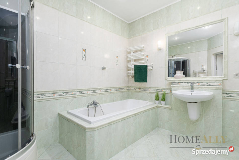 sprzedaży domu wolnostojącego Warszawa 24052m2 2 piętra