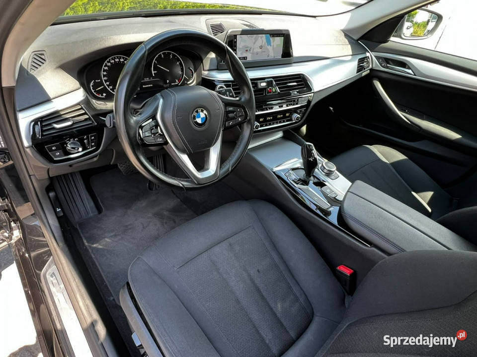 BMW 520 20d 190 Automat Kamera Hak G30G31 BMW