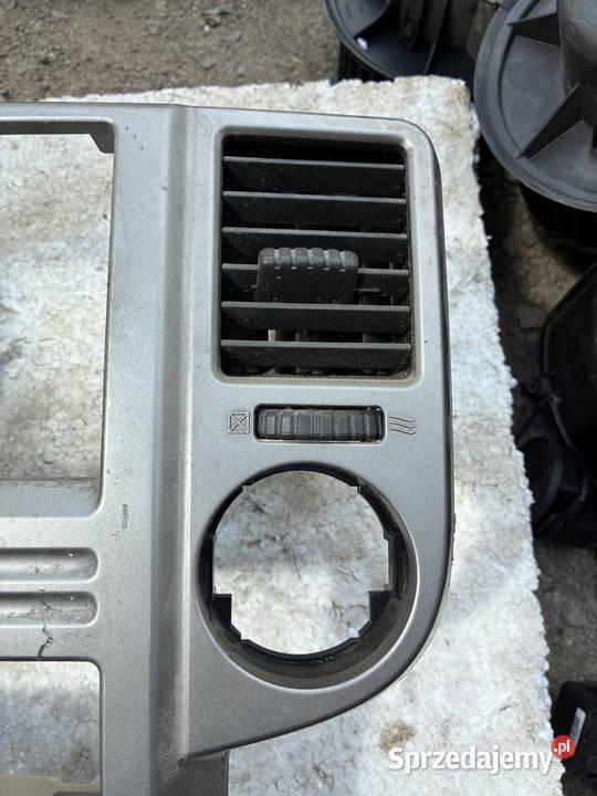 Panel Środkowy Radia Nissan XTrail Wisznice