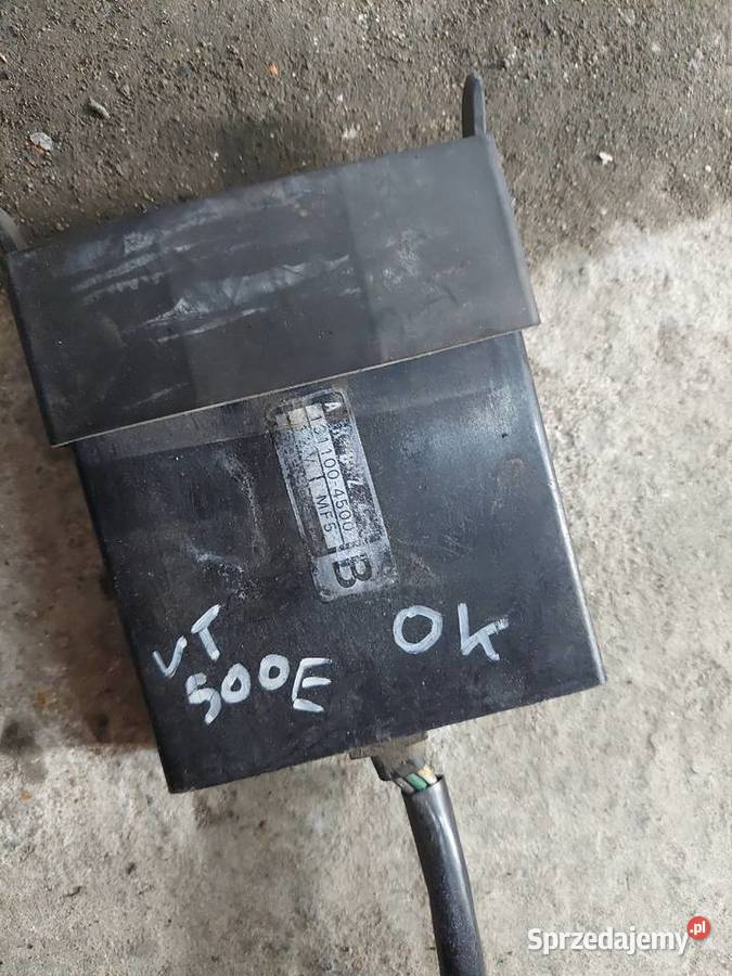 Honda VT 500e moduł zapłonowy komputer VT500 e Układ elektryczny, zapłon Jelenia Góra