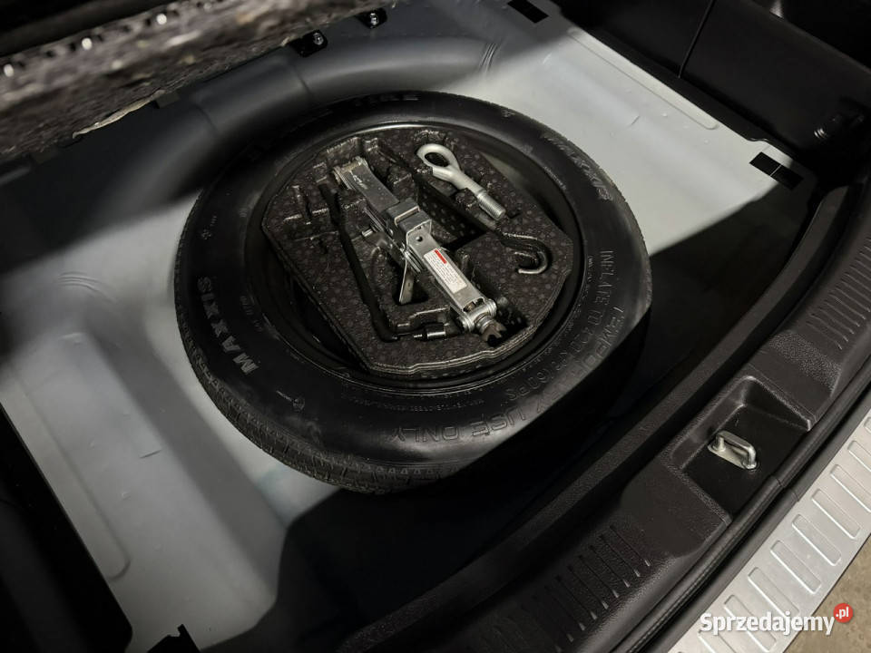 Suzuki SX4 SCross 14 ALLGRIP 97tyśkm salon Chechło