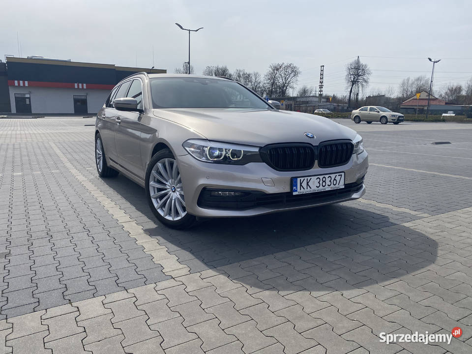 BMW 5 520d Cashmere Silver Rok produkcji 2019 Kraków