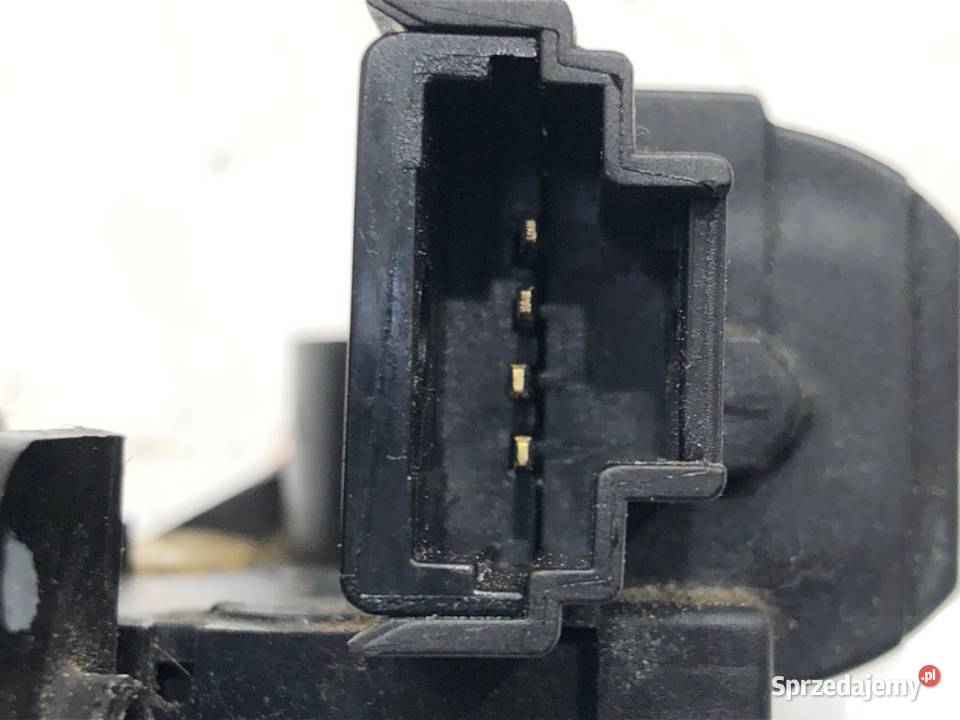 ZAMEK KLAPY TYŁ NISSAN QASHQAI J10 Crossover sprzedam