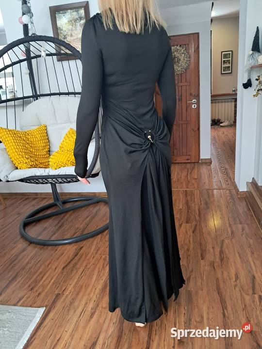 nowa czarna sukienka rozmiar sm brak metki Sandomierz