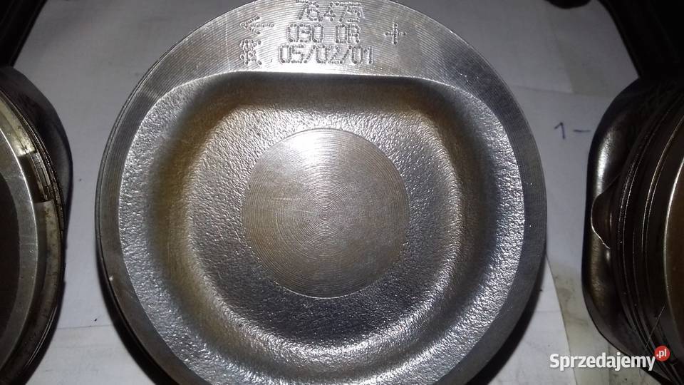 Tłoki 14 MPI 8V 60 AKK AUD AEX Ibiza 2 Golf 3 Jaworzno