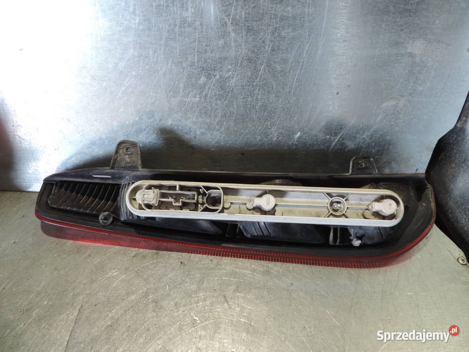 FORD FOCUS MK2 KOMBI LAMPA PRAWY TYŁ Lampy tylne Nowy Sącz