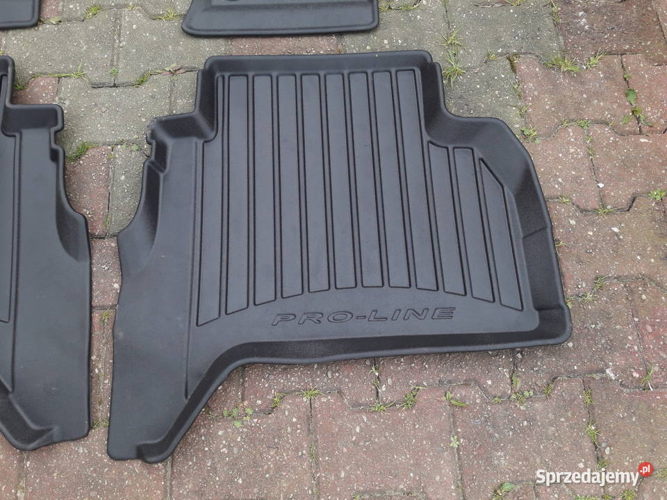 Komplet dywaników gumowych korytka 3D do Dywaniki Sobieradz
