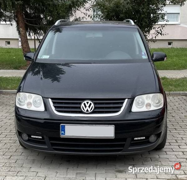 Volkswagen Touran 1.6 FSI Highline