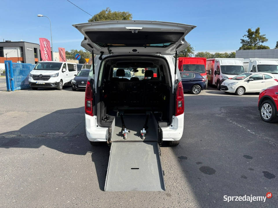 Opel Combo Life Opel ComboLife Niepełnosprawnych aluminiowe felgi