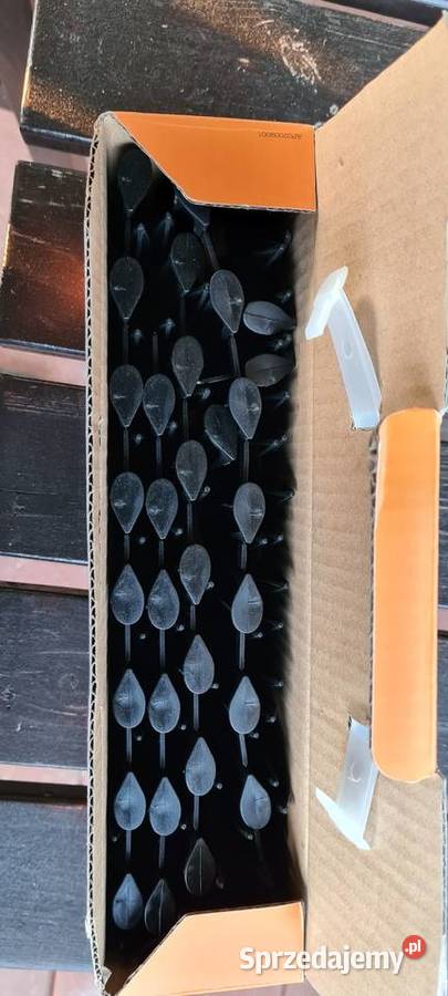 Kołki do wyznaczania granicy koszenia Worx sprzedam