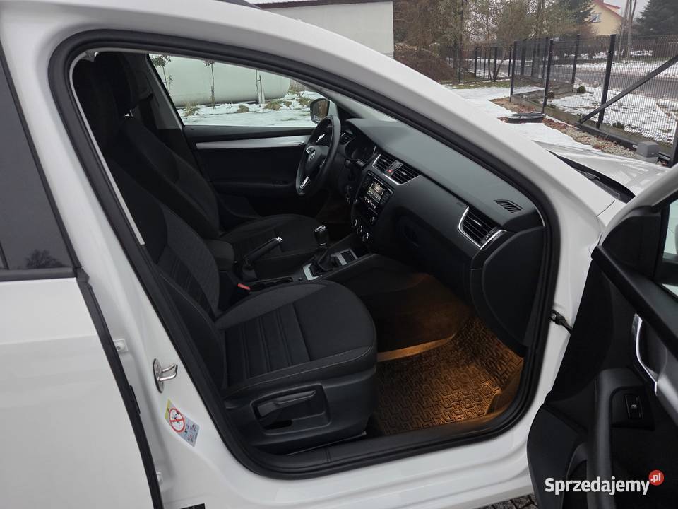 SKODA OCTAVIA III LIFT AMBITION SalonPL 1WŁ 2020 Sieradz